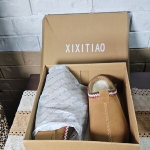 Women's Tan Platform Shoes